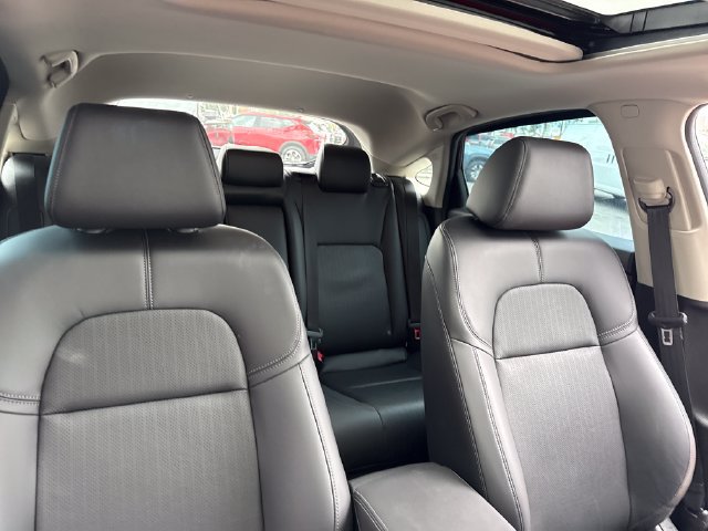 Used 2024 Honda Civic EX-L image 31