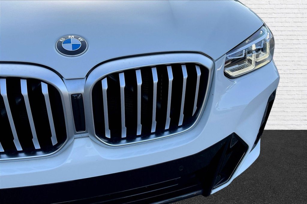 Used 2023 BMW X3 sDrive30i w/ M Sport Package RWD image 30