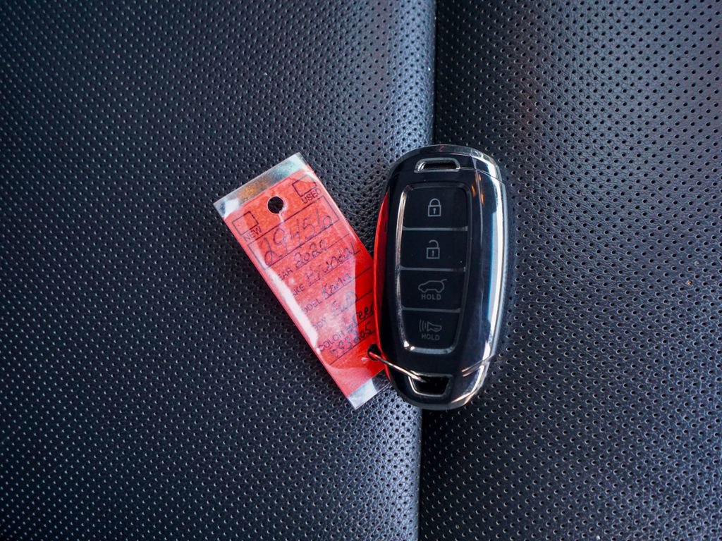 Used 2020 Hyundai Kona Limited image 32