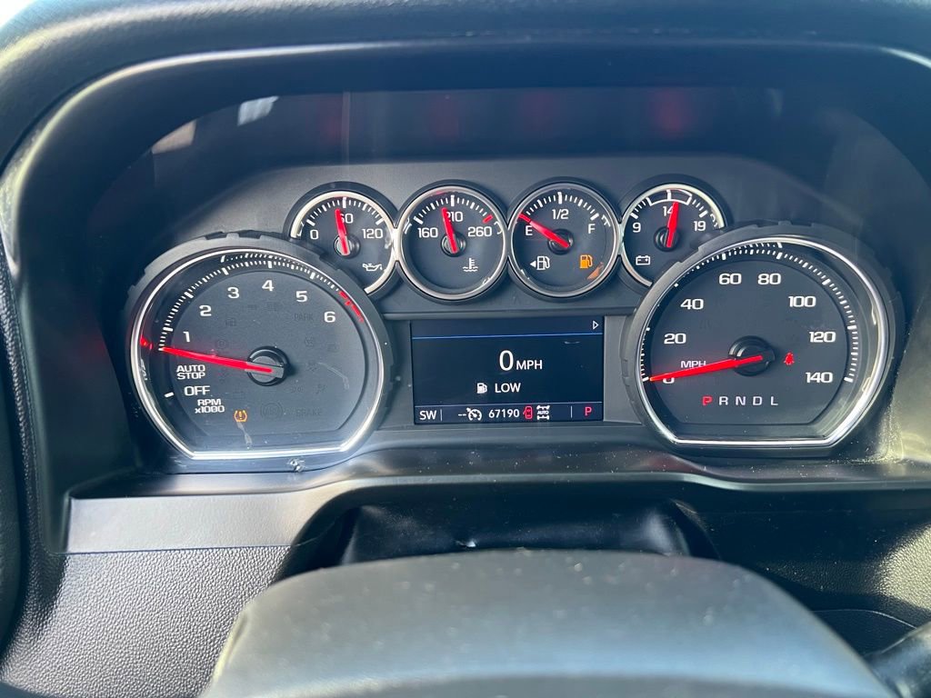 Used 2021 Chevrolet Silverado 1500 LT image 38