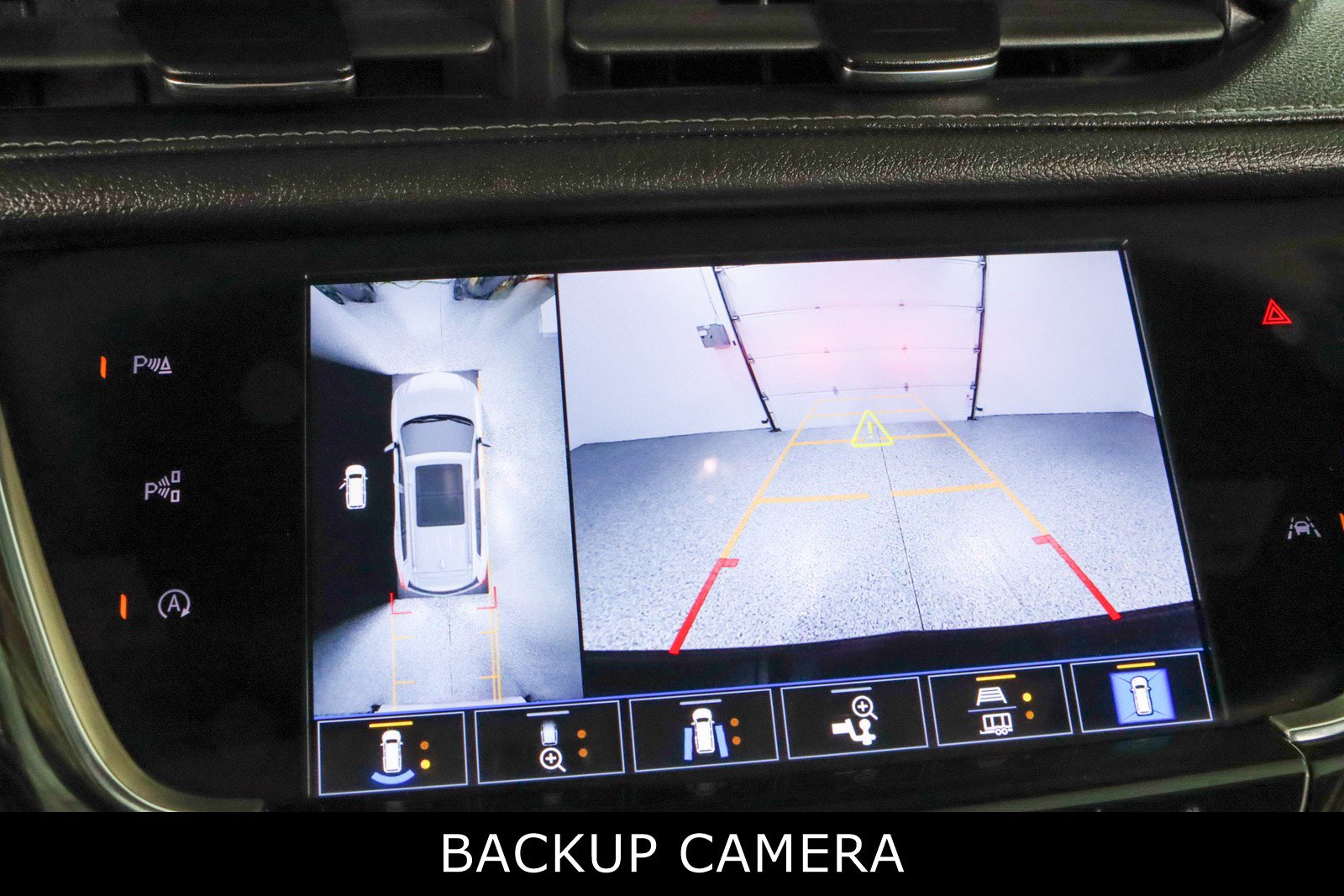 Used 2022 Cadillac XT6 Premium Luxury image 18