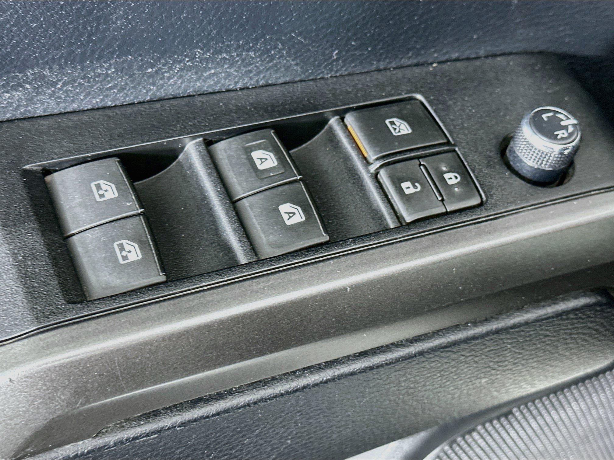 Used 2018 Toyota Tacoma TRD Pro AWD/4WD image 15