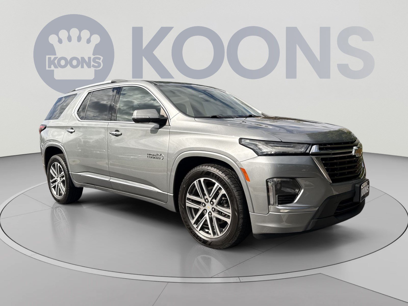 Used 2023 Chevrolet Traverse High Country AWD/4WD image 10
