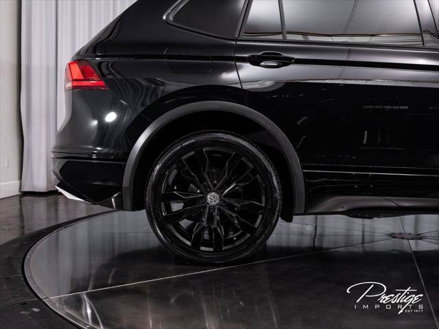 Used 2020 Volkswagen Tiguan SE R-Line FWD image 14
