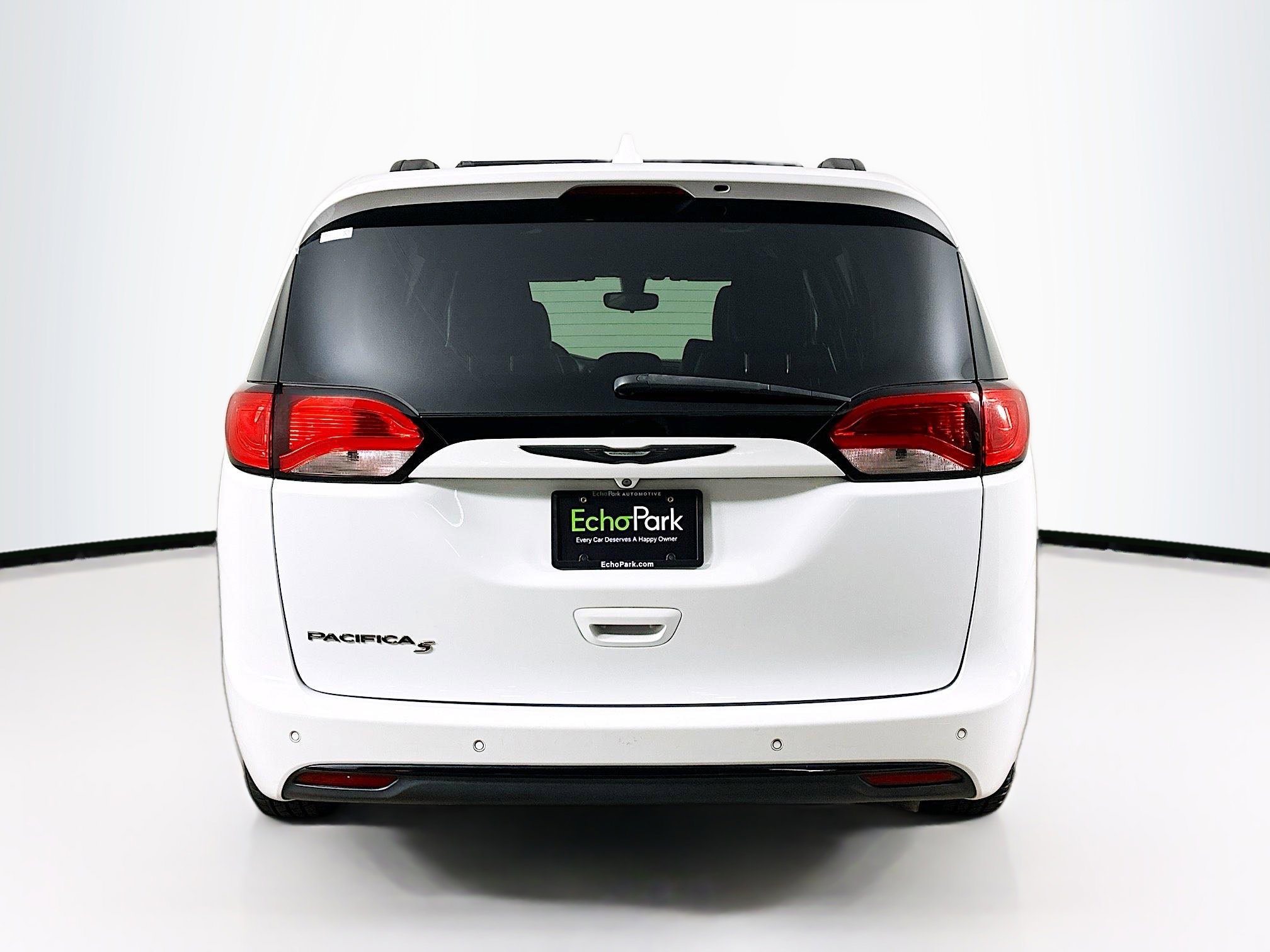 Used 2018 Chrysler Pacifica Touring-L w/ Premium Audio Group FWD image 7