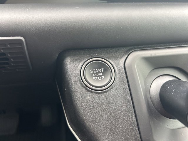 Used 2024 Land Rover Defender 110 S image 28