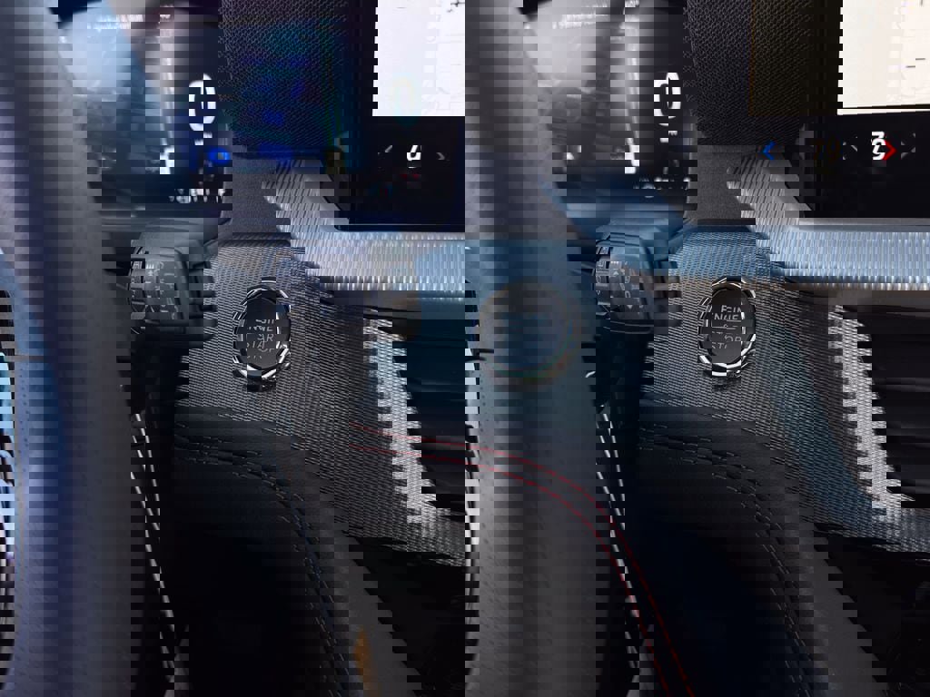 New 2026 Ford Explorer ST-Line w/ ST-Line Street Pack image 14