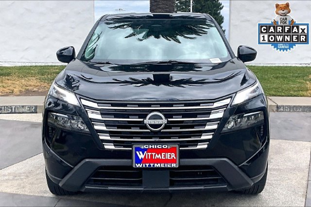 Used 2025 Nissan Rogue SV FWD image 3