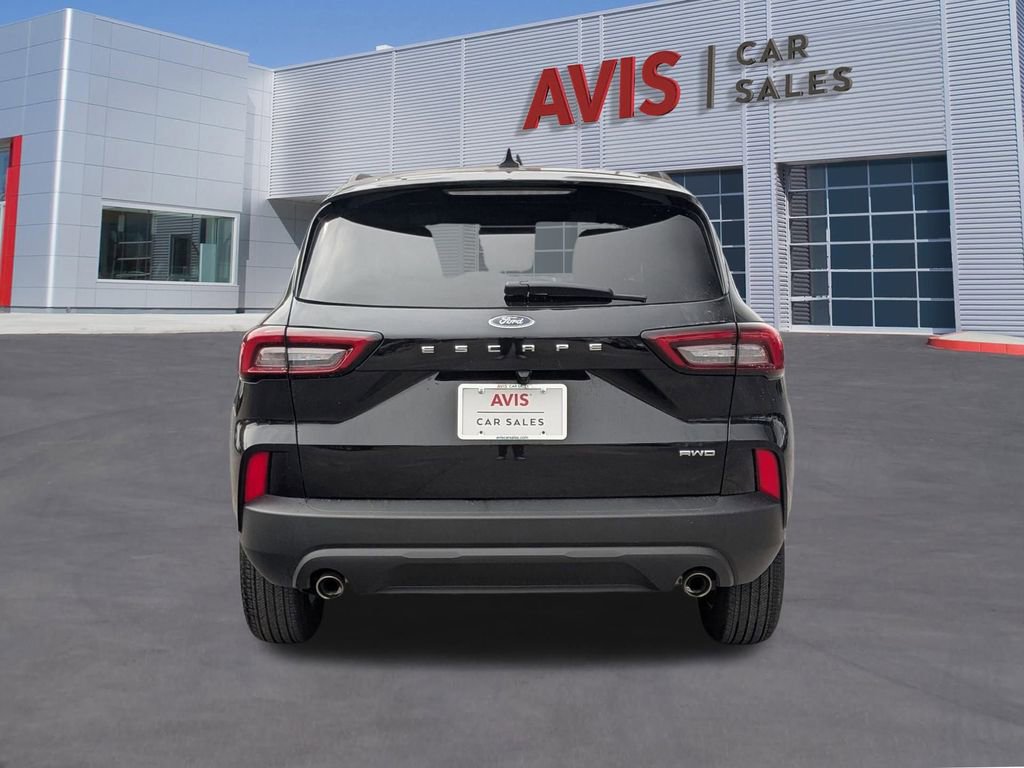 Used 2025 Ford Escape ST-Line image 5