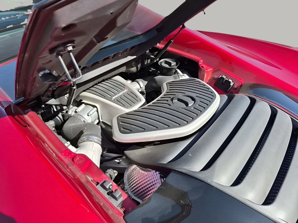 Used 2013 McLaren MP4-12C Spider RWD image 37