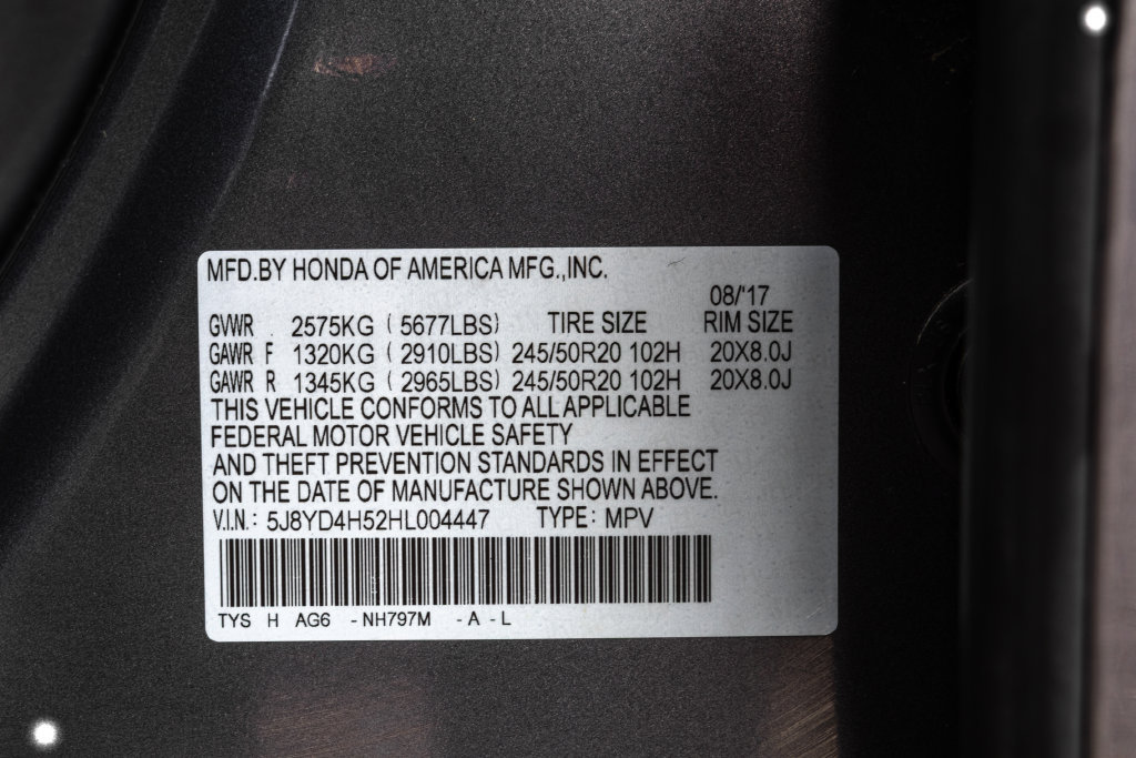 Used 2017 Acura MDX w/ Technology Package AWD/4WD image 38
