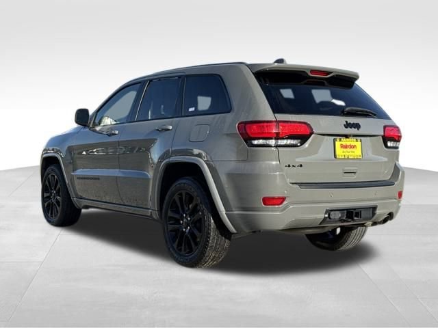 Used 2020 Jeep Grand Cherokee Altitude image 6