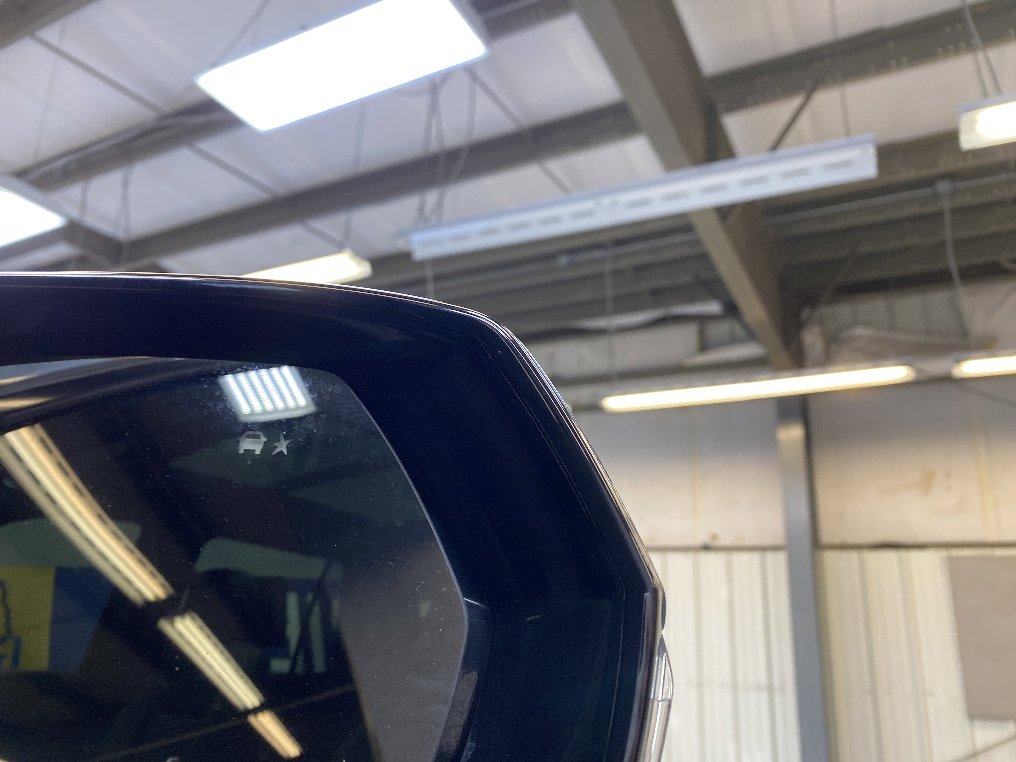 Used 2021 Chevrolet Tahoe Z71 w/ Luxury Package image 15