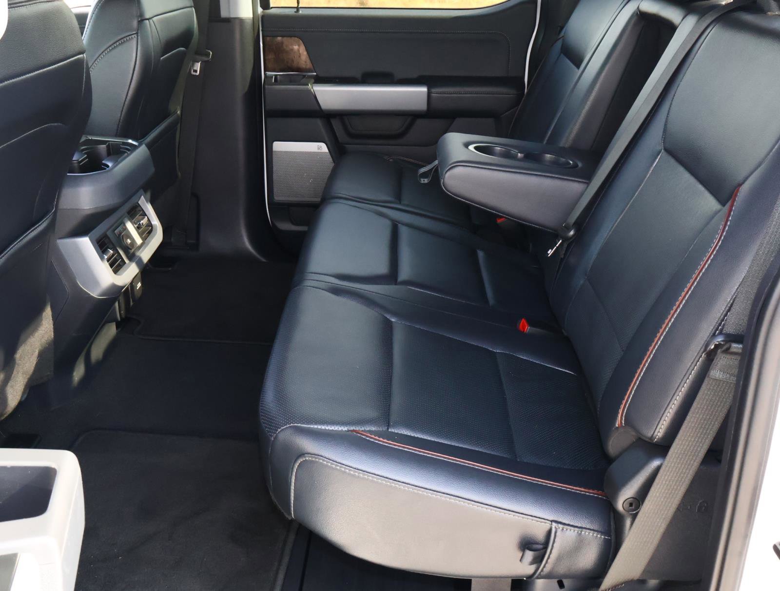 Used 2024 Ford F350 Lariat w/ Lariat Ultimate Package image 21