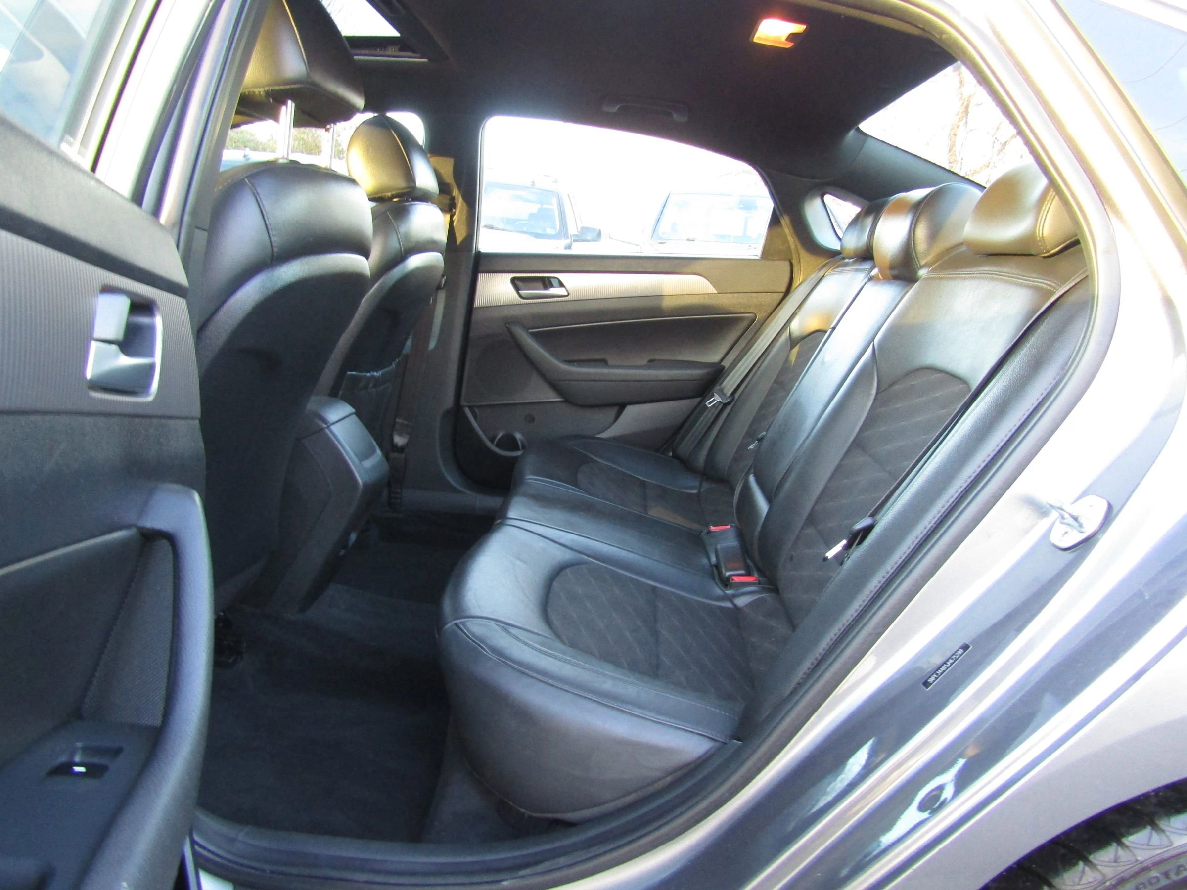 Used 2018 Hyundai Sonata Sport image 14