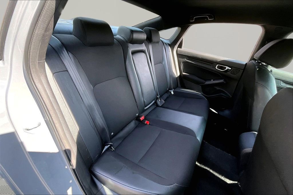 Used 2025 Honda Civic Sport image 19