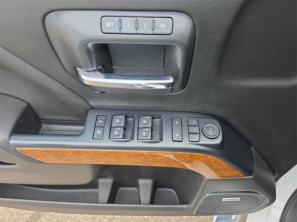 Certified 2018 Chevrolet Silverado 1500 High Country image 26