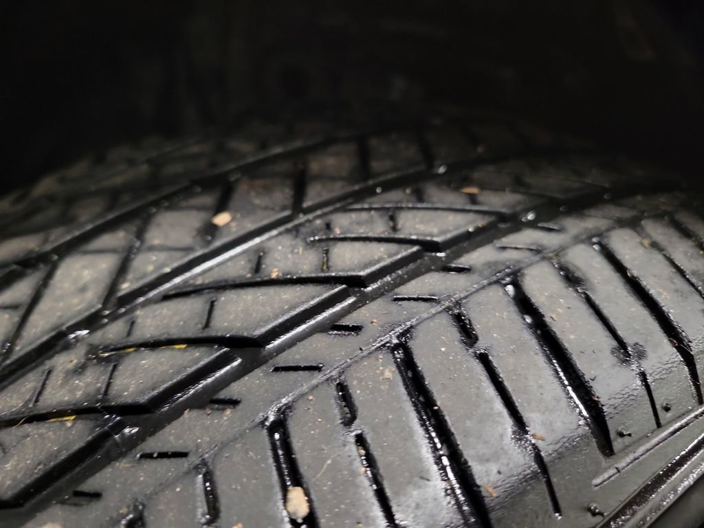 Used 2025 Toyota Camry SE image 11