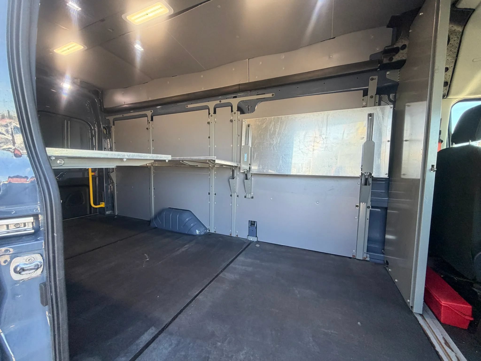 Used 2020 Ford Transit 250 148 High Roof Extended RWD image 9