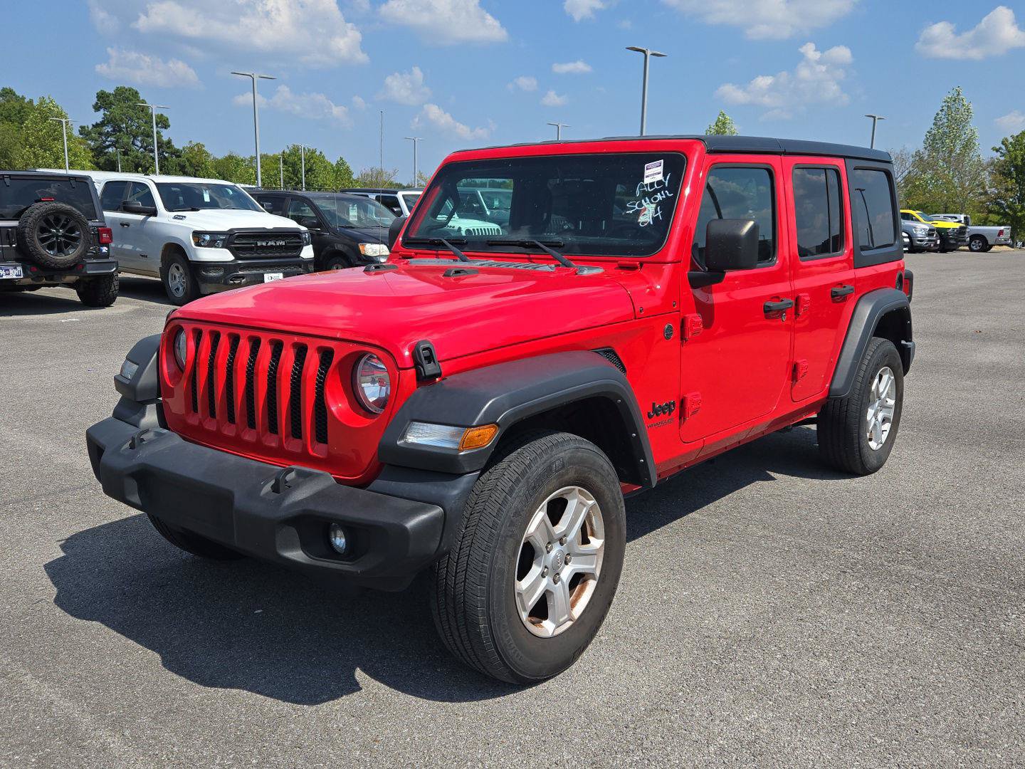 Used 2022 Jeep Wrangler Unlimited Sport AWD/4WD image 3