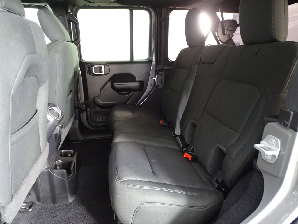Used 2021 Jeep Wrangler Unlimited Sport image 11