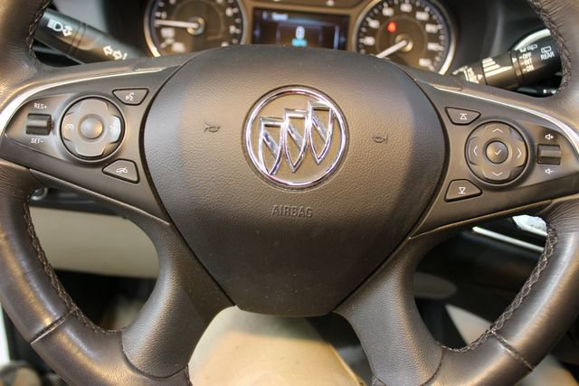 Used 2019 Buick Enclave Essence w/ Sun And Navigation Package image 22