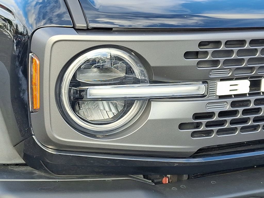 Used 2022 Ford Bronco Badlands image 9