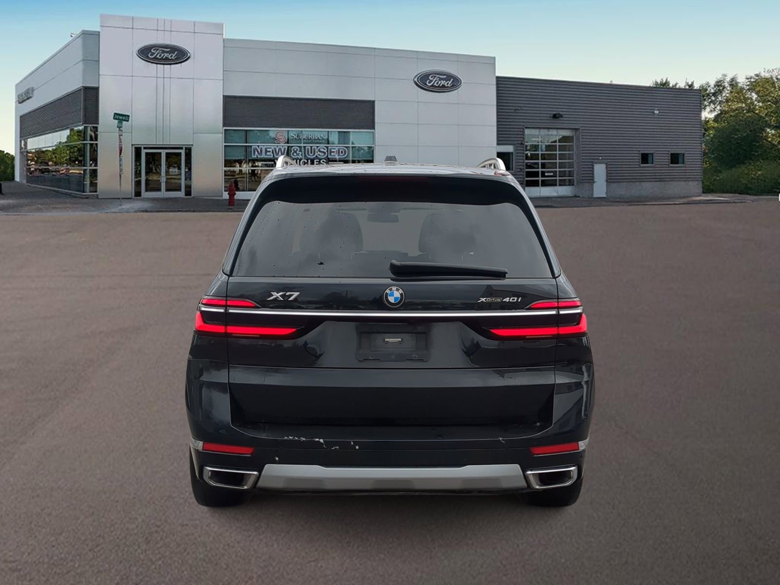 Used 2023 BMW X7 xDrive40i w/ Premium Package image 10