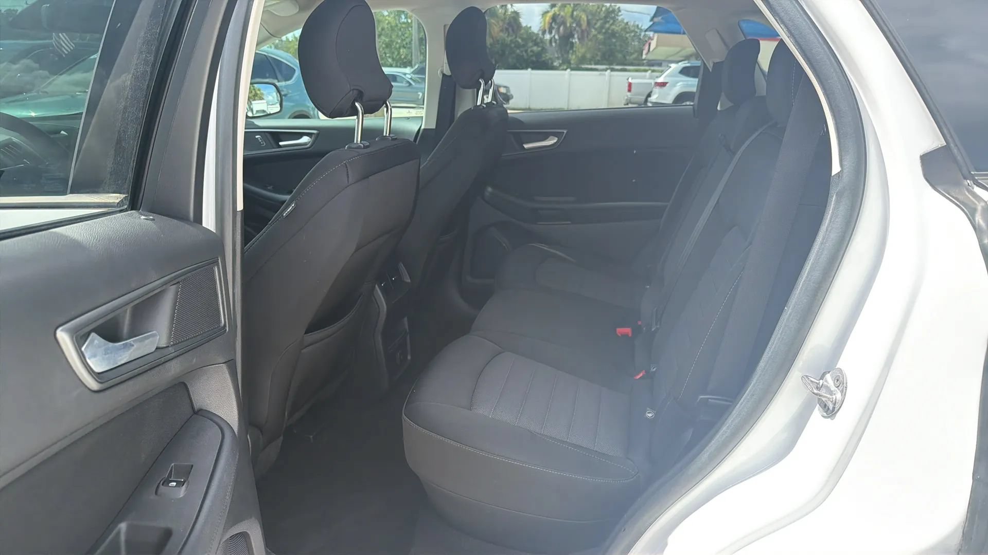 Used 2019 Ford Edge SE AWD/4WD image 19