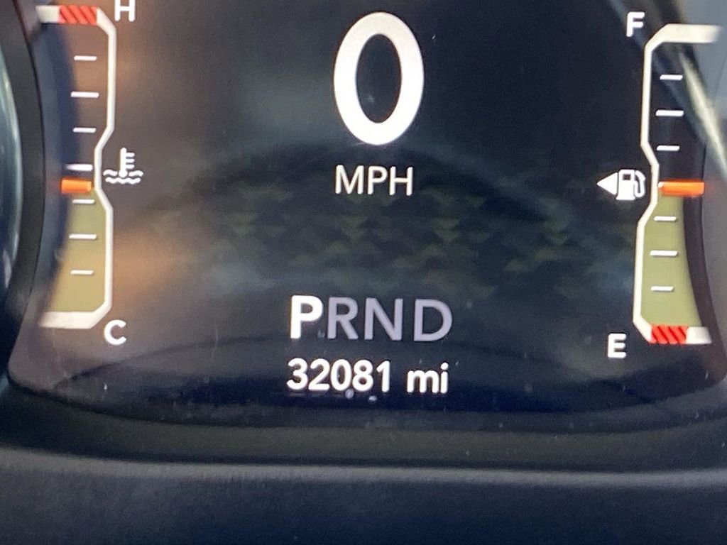 Used 2023 Jeep Gladiator Overland image 12