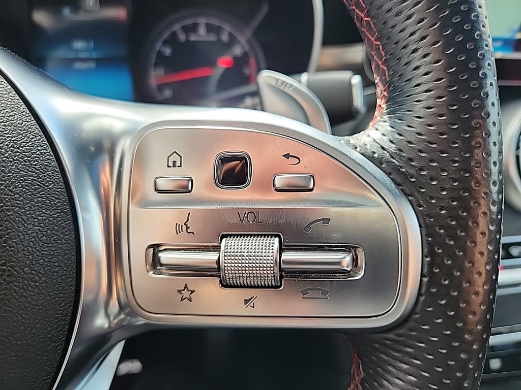 Used 2021 Mercedes-Benz GLC 43 AMG 4MATIC image 34