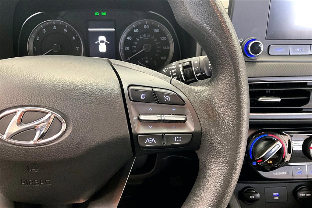 Used 2022 Hyundai Kona SEL w/ Cargo Package image 21