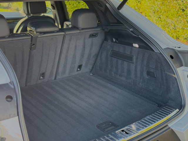 Used 2023 Porsche Cayenne Coupe image 31