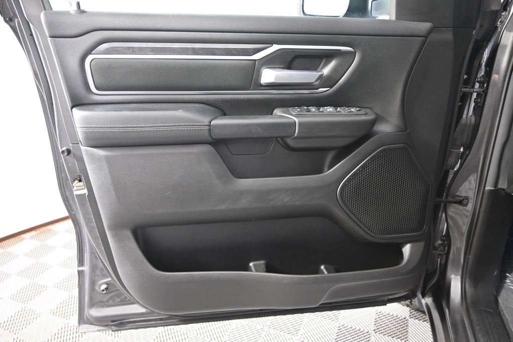 Used 2024 RAM 1500 Big Horn AWD/4WD image 18