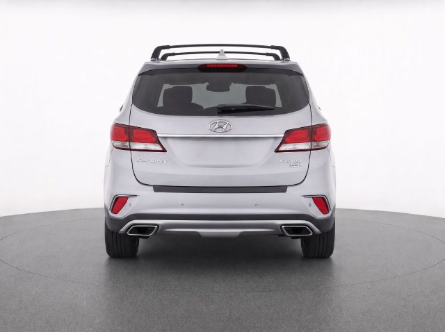 Used 2018 Hyundai Santa Fe Limited FWD image 7