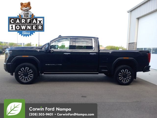 Used 2024 GMC Sierra 3500 Denali Ultimate AWD/4WD image 6