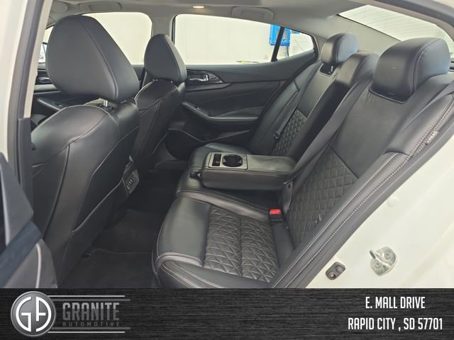 Used 2023 Nissan Maxima Platinum image 25