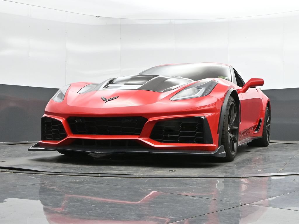 Used 2016 Chevrolet Corvette Z06 w/ 3LZ Preferred Equipment Group RWD image 45