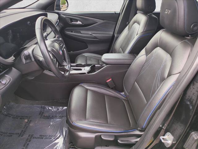 Used 2025 Buick Envista Sport Touring FWD image 15