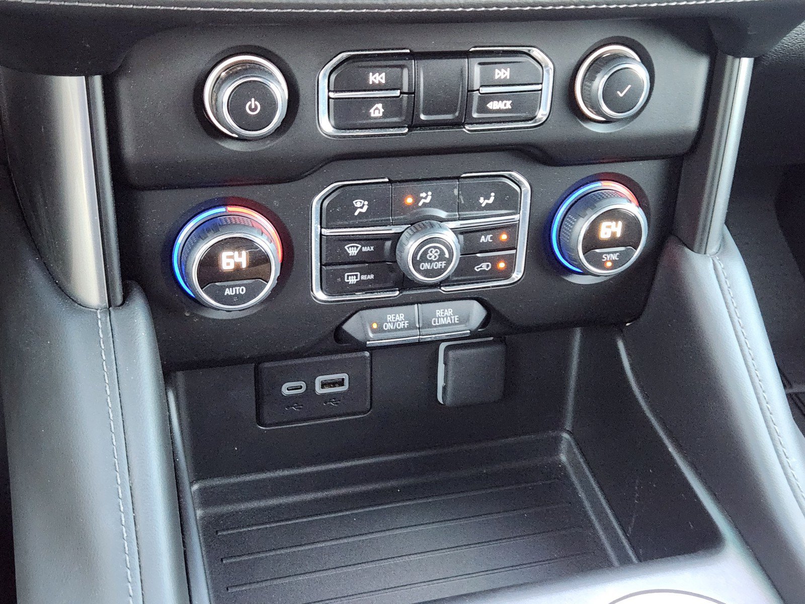 Used 2024 Chevrolet Tahoe LS w/ Driver Alert Package RWD image 15