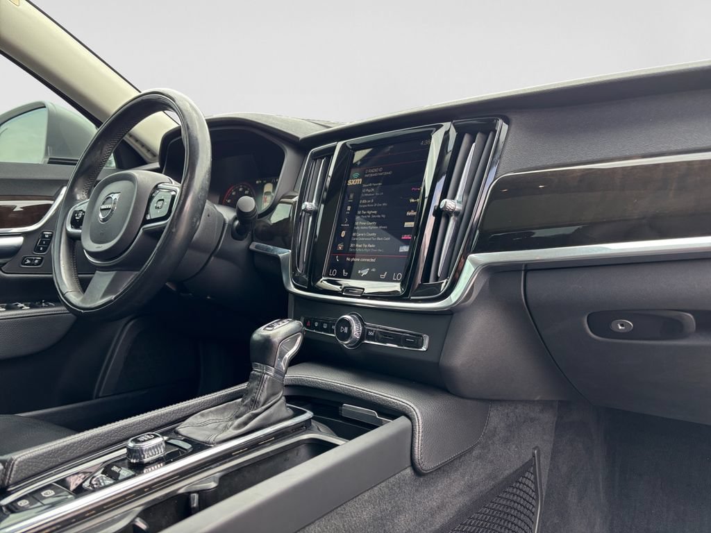 Used 2018 Volvo S90 T5 Momentum w/ Convenience Package FWD image 52