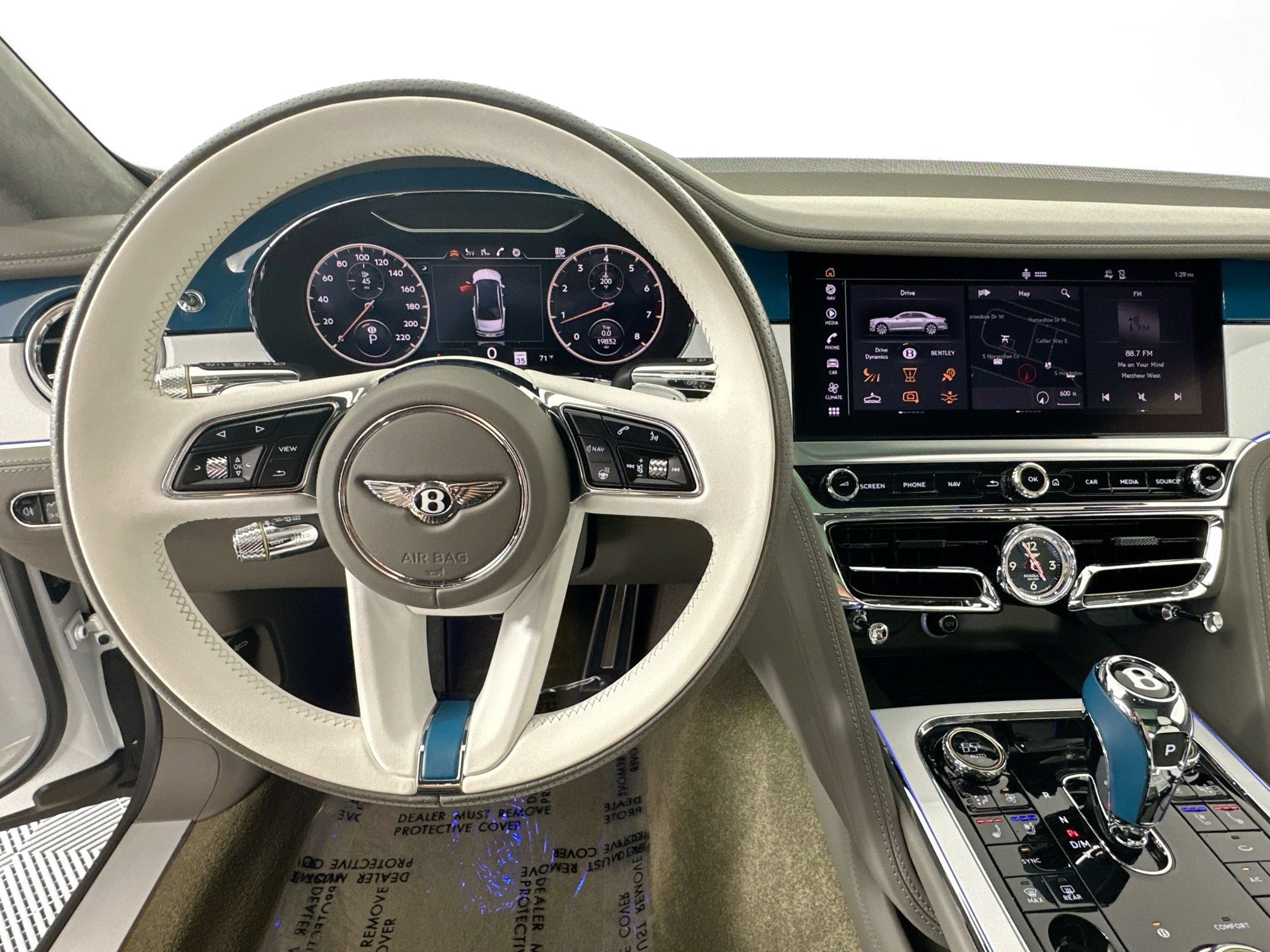 Used 2023 Bentley Flying Spur W12 AWD/4WD image 13