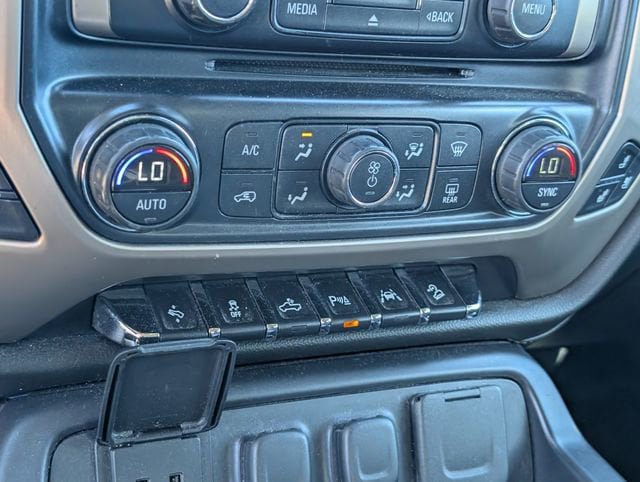 Used 2016 GMC Sierra 1500 Denali w/ Enhanced Driver Alert Package AWD/4WD image 17