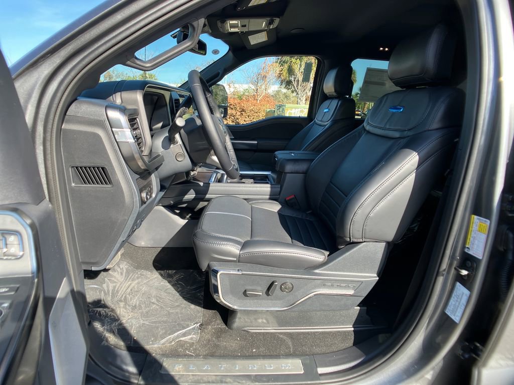 New 2026 Ford F350 Platinum image 31