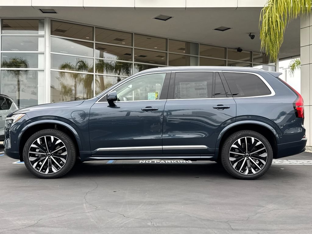 New 2026 Volvo XC90 T8 Ultra w/ Protection Package Premier AWD/4WD image 2