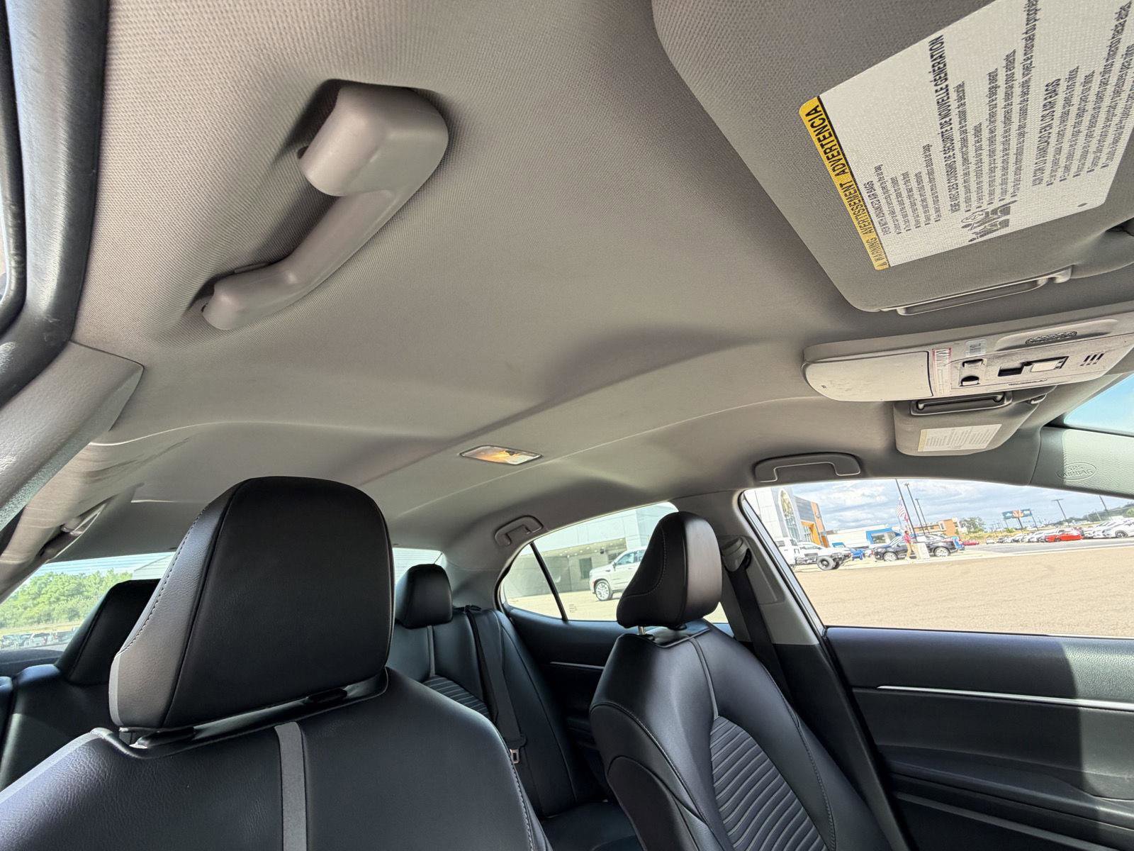 Used 2023 Toyota Camry SE w/ Convenience Package FWD image 21