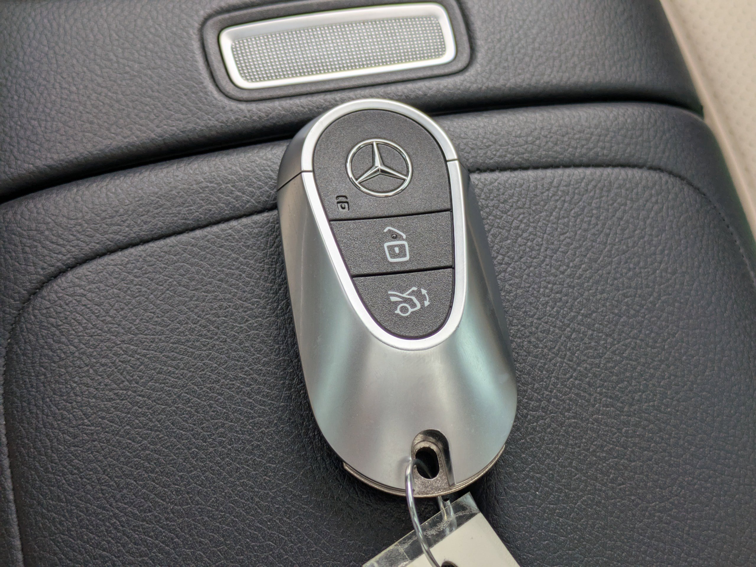 Certified 2024 Mercedes-Benz E 350 4MATIC Sedan image 29