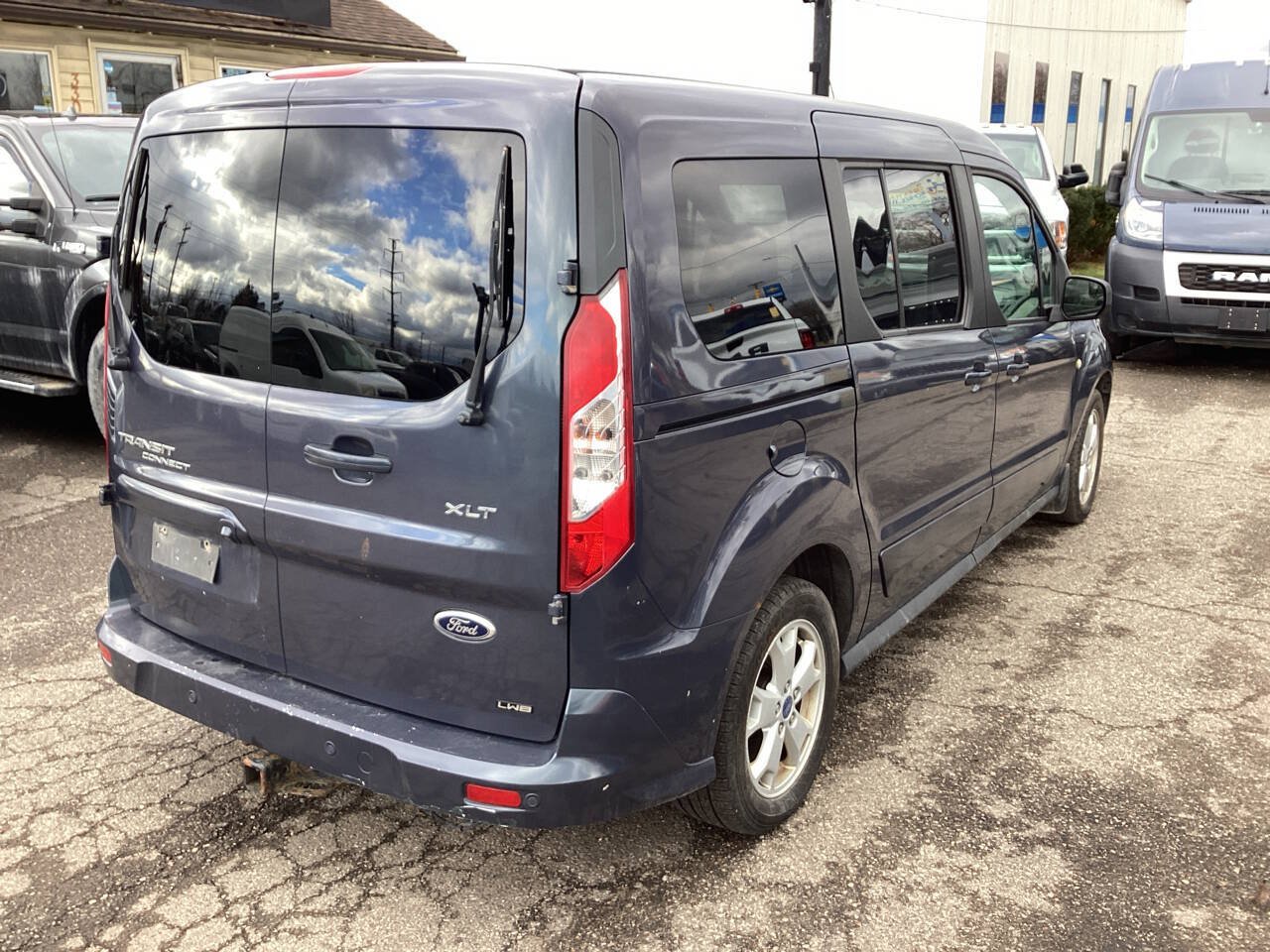 Used 2014 Ford Transit Connect XLT FWD image 10