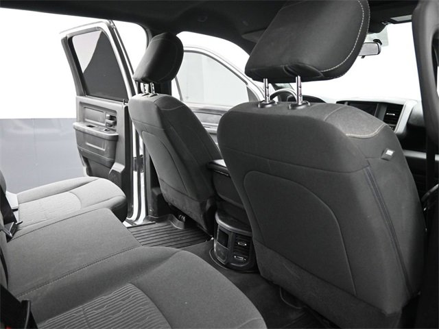 Used 2024 RAM 3500 Tradesman w/ Chrome Appearance Group image 28