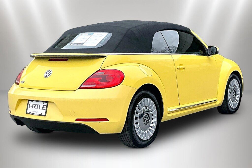 Used 2014 Volkswagen Beetle 1.8T FWD image 5